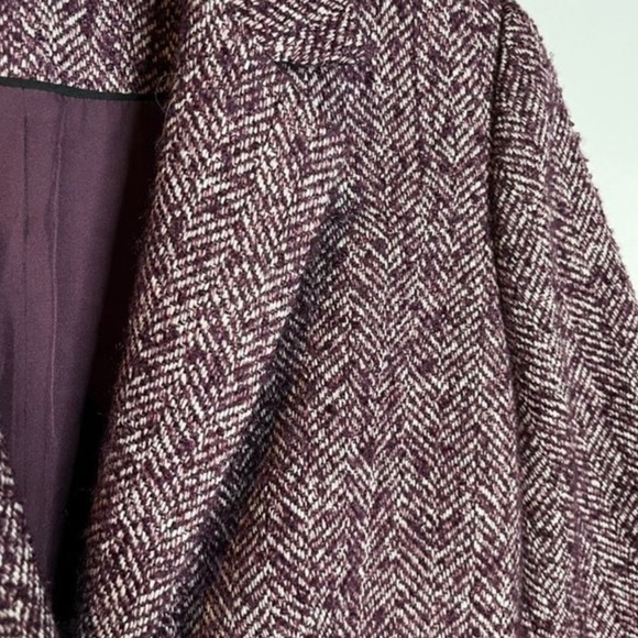 LOFT Maroon Blazer - Picture 2 of 7